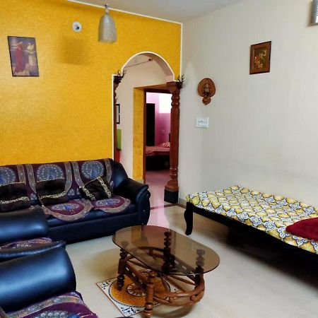 Maanyatha Home Stay Manipal Luaran gambar