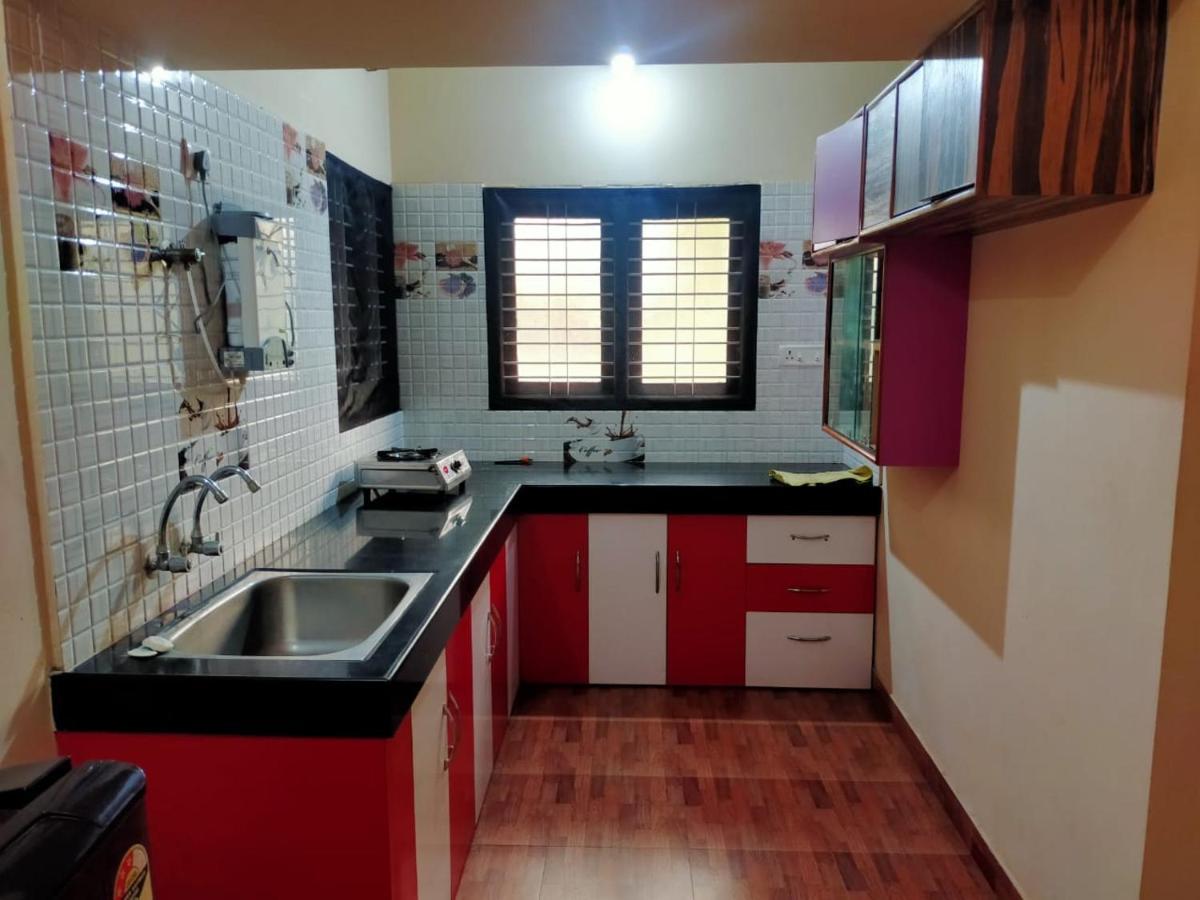 Maanyatha Home Stay Manipal Luaran gambar