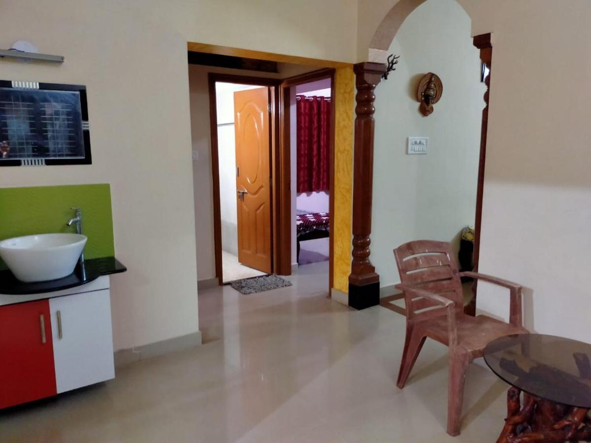 Maanyatha Home Stay Manipal Luaran gambar