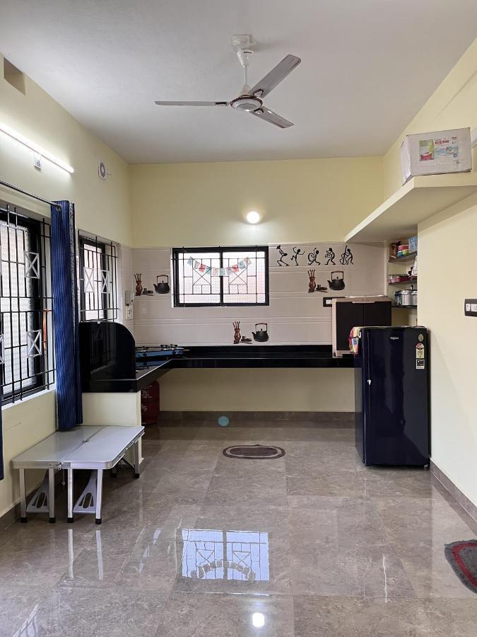 Maanyatha Home Stay Manipal Luaran gambar
