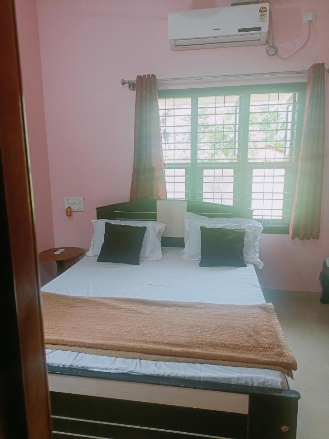 Maanyatha Home Stay Manipal Luaran gambar