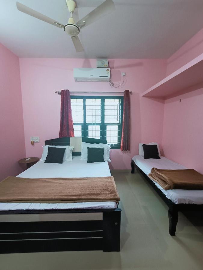 Maanyatha Home Stay Manipal Luaran gambar