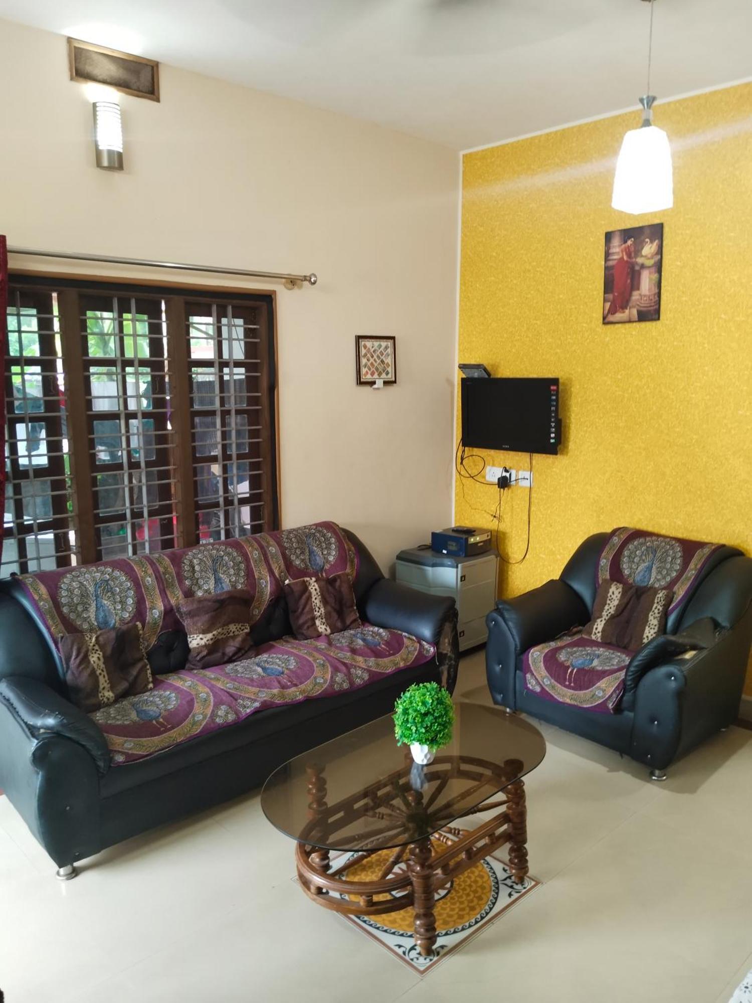 Maanyatha Home Stay Manipal Bilik gambar